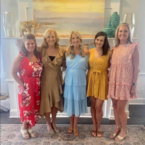 Yellow Boutique Dress - Picture 2 of 3